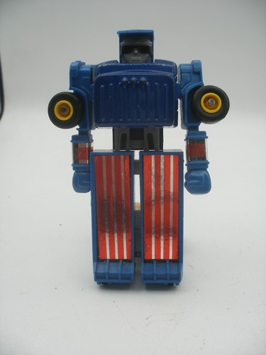 Transformers gobot toy - transformers,