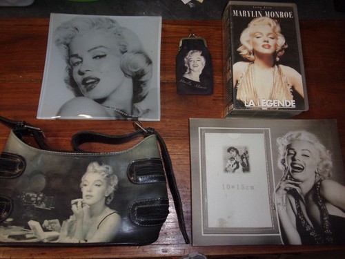 Lot articles collection théme