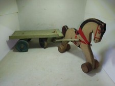 ANCIEN JOUET EN BOIS CHEVAL