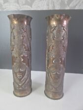 Lot de 2 douilles d'obus sculptées et gravées #D9