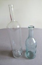 Lot de 2 bouteilles vides en