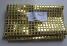 coupon tissu doré support