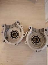 PAIRE DE CARTERS MOTEUR AV7 MOTOBECANE 88/89 NEUF D EPOQUE..