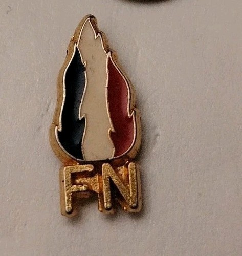 Pin logo front - pin's, fn