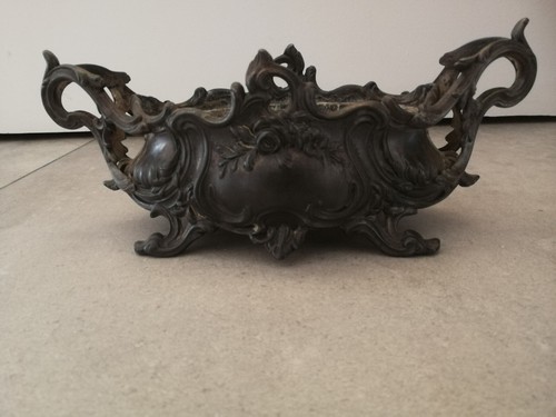 Jardinière régule avec - en,