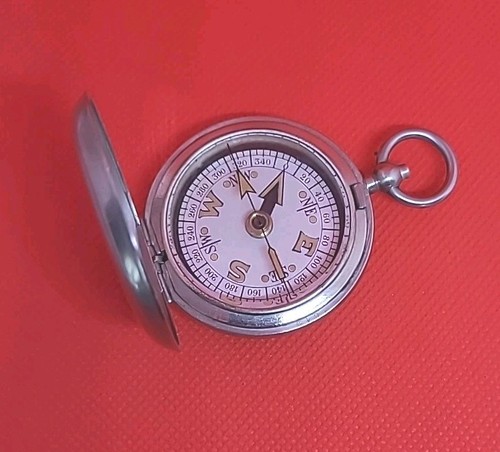 Ancienne boussole poche - ancienne, de
