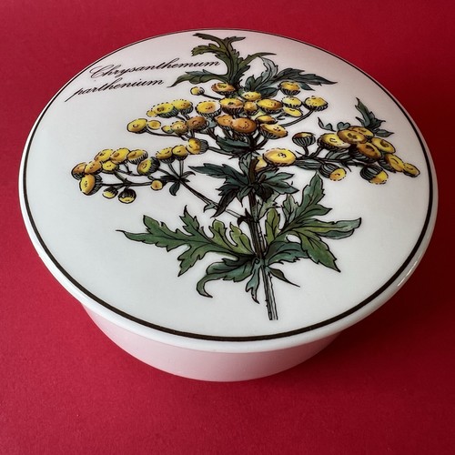 Petite bonbonnière vintage
