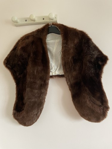 Pierre cardin étole - cardin, étole/châle