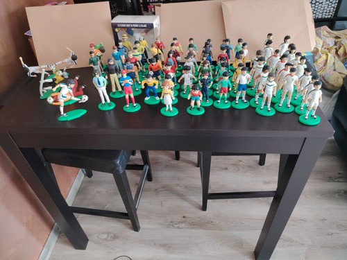 Grande collection figurines - collection, 72