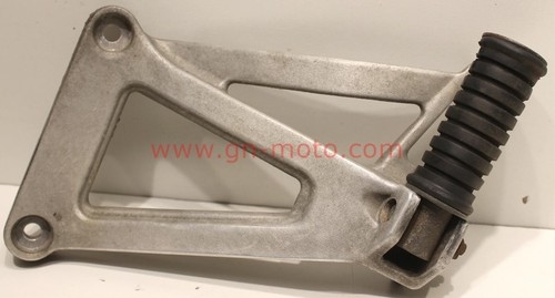 Platine repose pied arriere - repose,