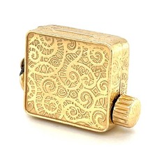 Pendentif Charme Boîte À