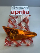 1 clignotant avant droit