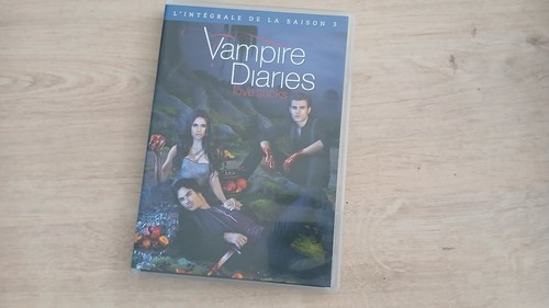 Vampire diaries saison - saison, dvd