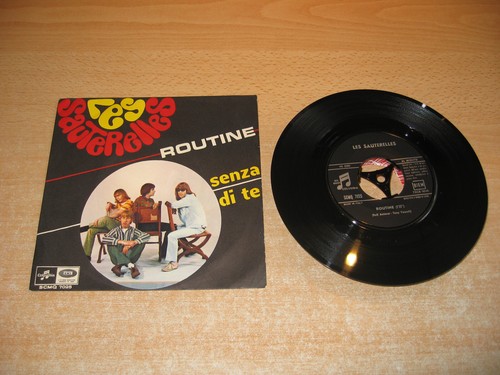 Les sauterelles routine - les, sauterelles-routine/senza