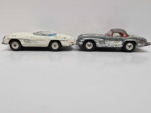 Lot corgi toys - 2, mercedes