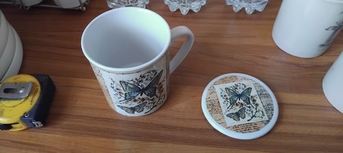 Tasse tisane avec - (ou, mug)