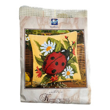 Vervaco Verachtert Ladybug Daisy Pillow Front Tapestry Cross Stitch Kit Open NIP