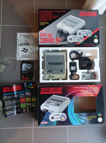 Super nintendo console 2 - nintendo,