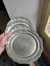 Table service plates tin fine Rodez Tournie 18th coat of arms Rouergue coat of arms