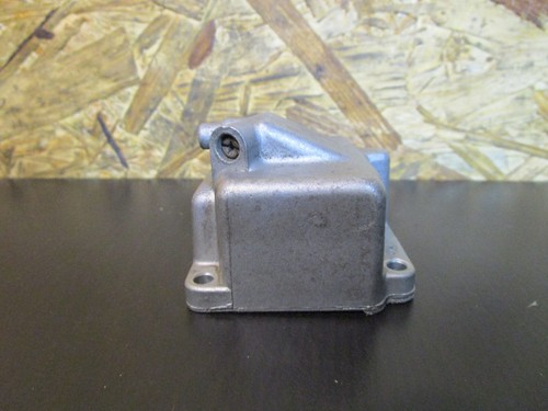 Cuve gauche carburateur - de,