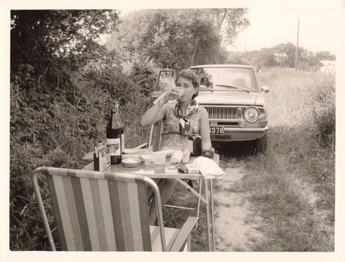 Ancienne photographie jeune - ancienne,