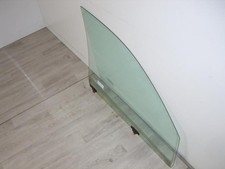 Vitre avant gauche TOYOTA