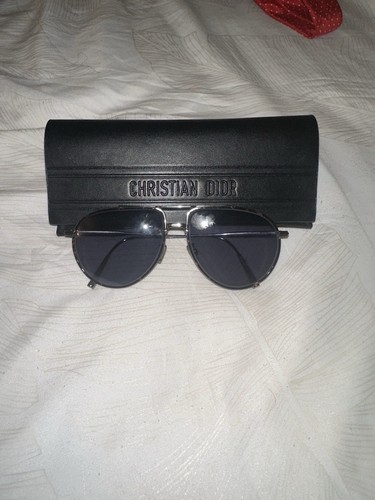 Lunettes de soleil - 🕶️,