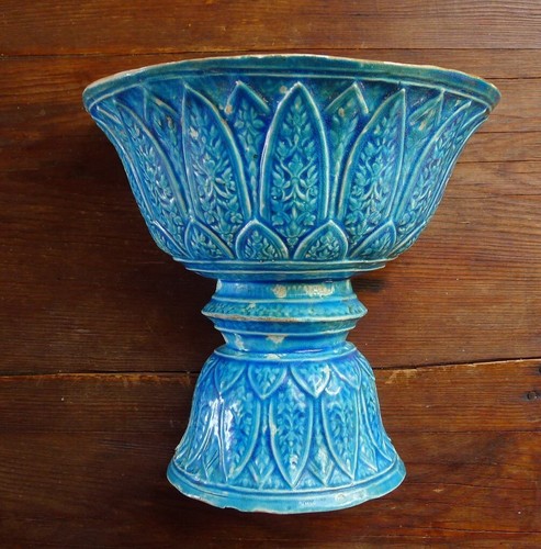 Coupe murale forme diabolo - coupe,