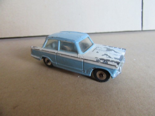 389h dinky triumph herald - 389h,