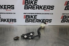 09-15 YAMAHA FZ6R REAR BACK BRAKE MASTER CYLINDER W RESERVOIR BB161