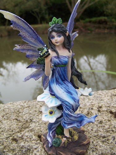 15235 superbe statuette - superbe,