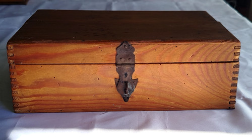 Ancienne boite bois - en,
