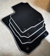 Set 4 Tapis Sol Sur Mesure