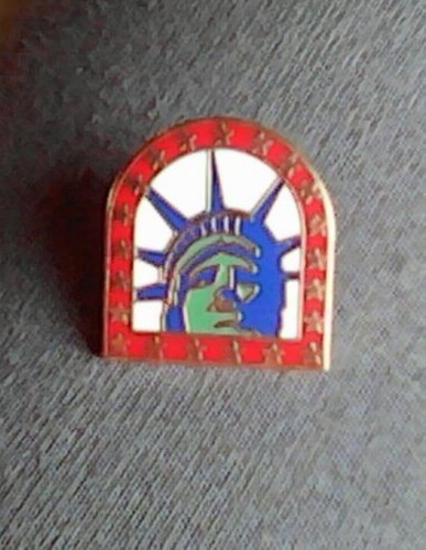 Pin épinglette métal - /,