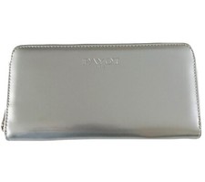 Payot Paris Women’s Wallet Silver Logo Patent Zip Around Coins Cards Notes Style