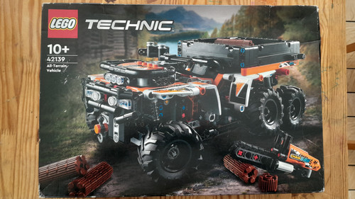 Lego technic 42139 vehicule - 42139, le