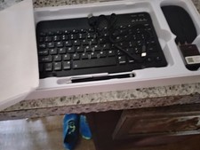 Android tablet 10 in good condition been open just to attack