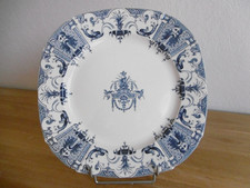 PLAT  FAIENCE GIEN XIX ème