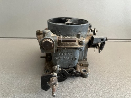 Pièce voiture ancienne - voiture,
