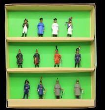 STARLUX BOX SOLDIERS OF THE EMPIRE Figures / Antique Toy Soldier