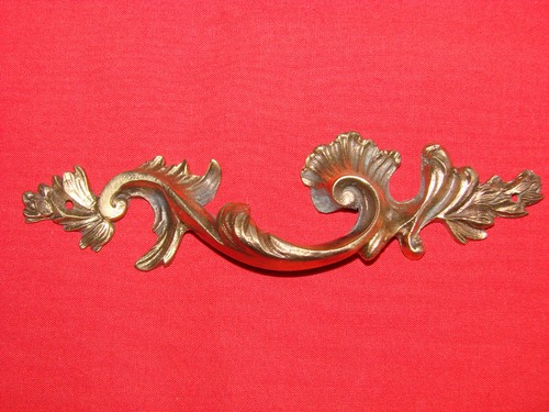 Antique bronze handle - no.,