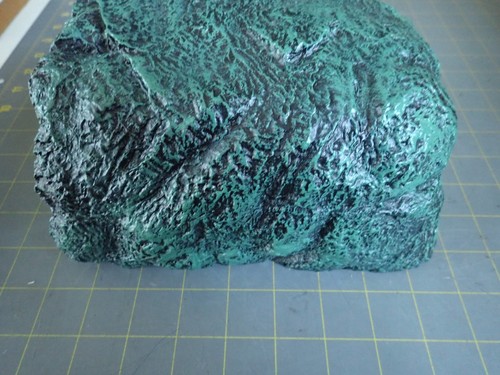 Reptile rock hide cave - rock,