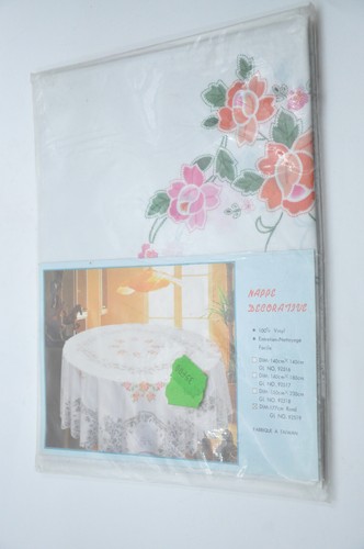 Ancienne nappe table ronde - table,