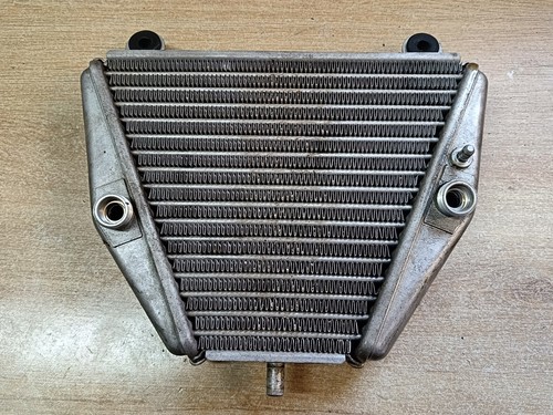 Radiateur huile 54811364a - un, d