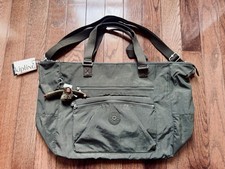 Kipling ’s Isaac Weekender
