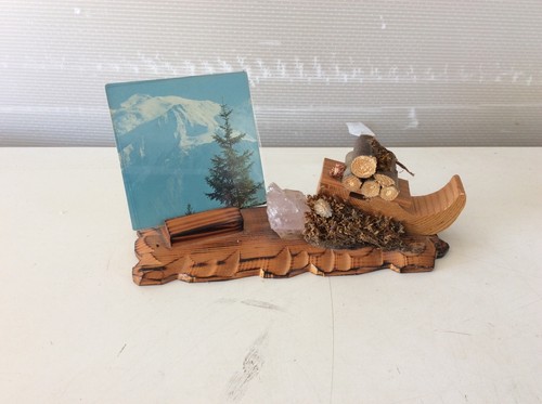 Luge décoratif sur socle - , en