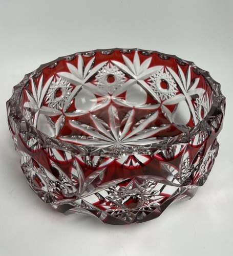 Cristal coupe rouge - -, à