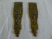 2 décors de meubles anciens