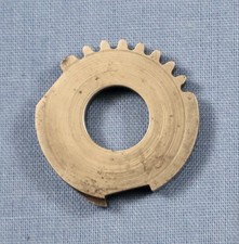 EXTRACTOR CAM no bushing for