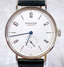Montre manuelle NOMOS Tangente